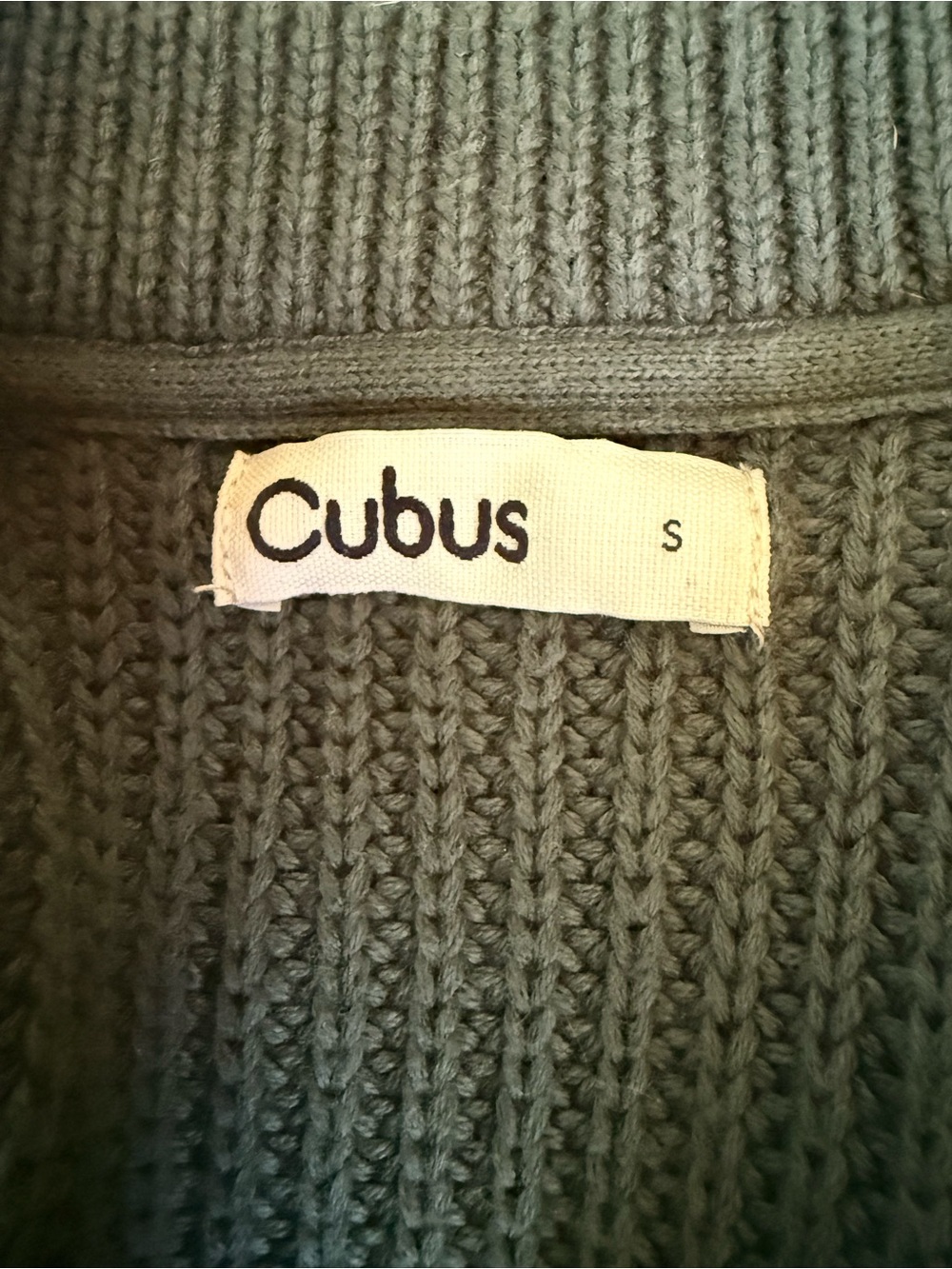 100% Cotton Women’s Green Ribbed Cardigan with Button Front - Picture 9 of 9